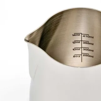 Rhino Coffee Gear Professional пітчер 600мл – купити в Києві, ціна | RoastersHub