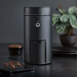 Кавомолка Wilfa Uniform WSFBS-200B – купити в Києві, ціна | RoastersHub