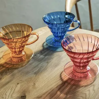 Пуровер Hario Juicee V60 Dripper – купити в Києві, ціна | RoastersHub
