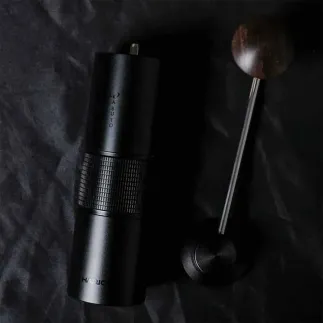 Hario кавомолка ручна Kabuto – купити в Києві, ціна | RoastersHub